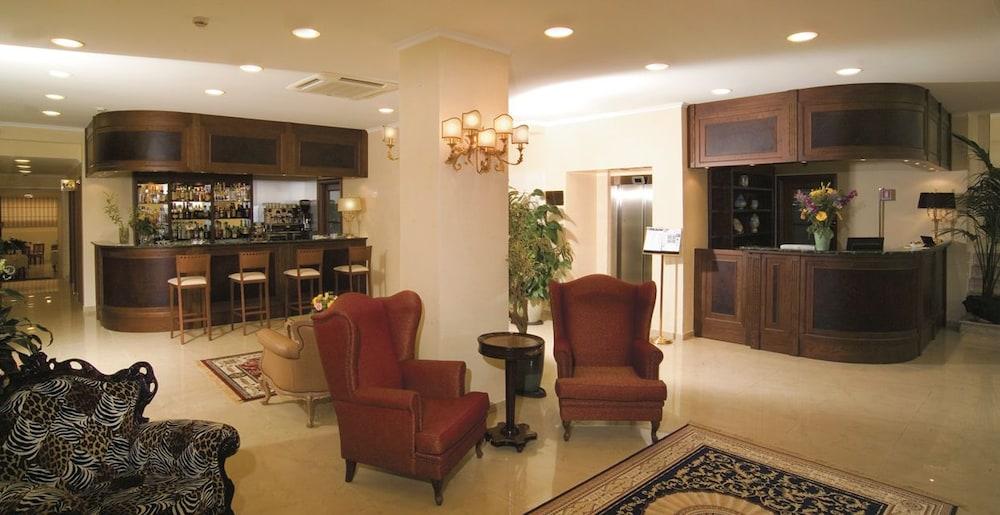 לטויאני Hotel Orizzonte מראה חיצוני תמונה