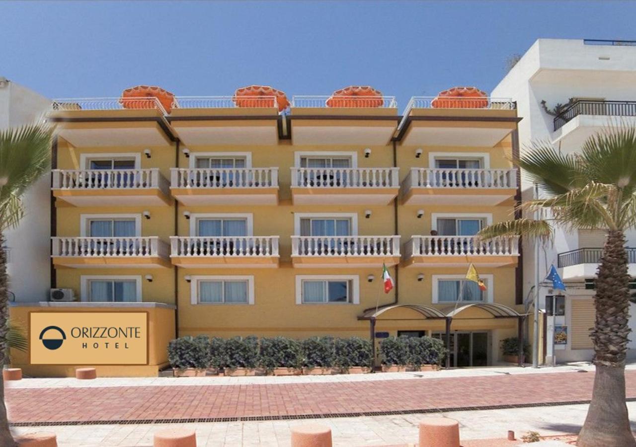 לטויאני Hotel Orizzonte מראה חיצוני תמונה