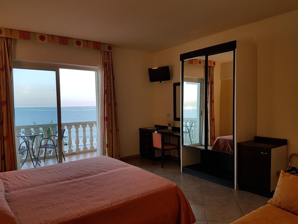 לטויאני Hotel Orizzonte מראה חיצוני תמונה